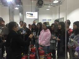 说明: E:\安管专业资料\安全教学2018-2019安排\18级认知实习\认知实习照片\IMG_9618.JPG